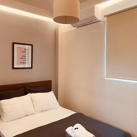 Rainbow Apartment *